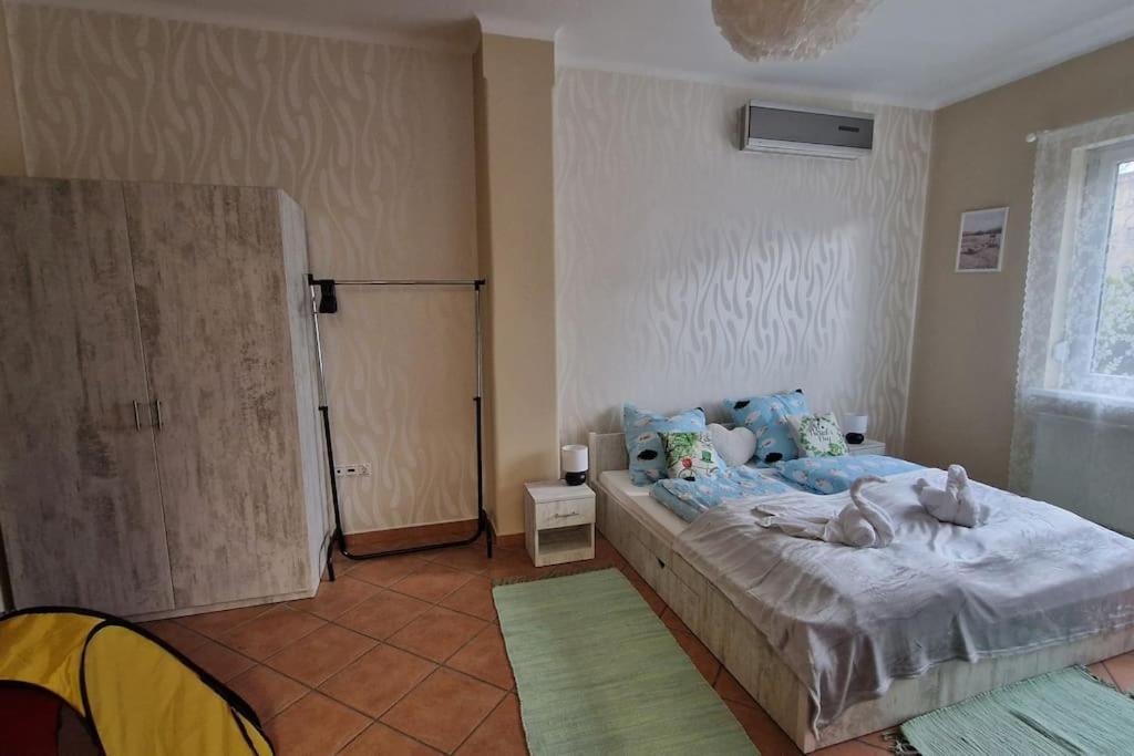Jackpot Apartment
